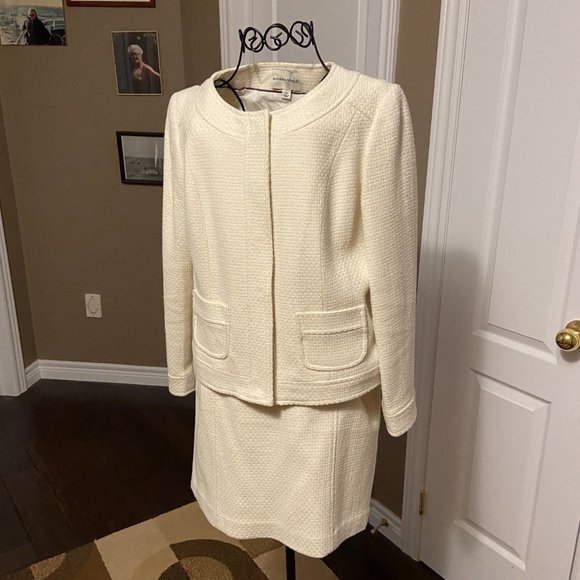 Banana Republic Suit Jacket (Skirt is Listed Too!) - Picture 12 of 14